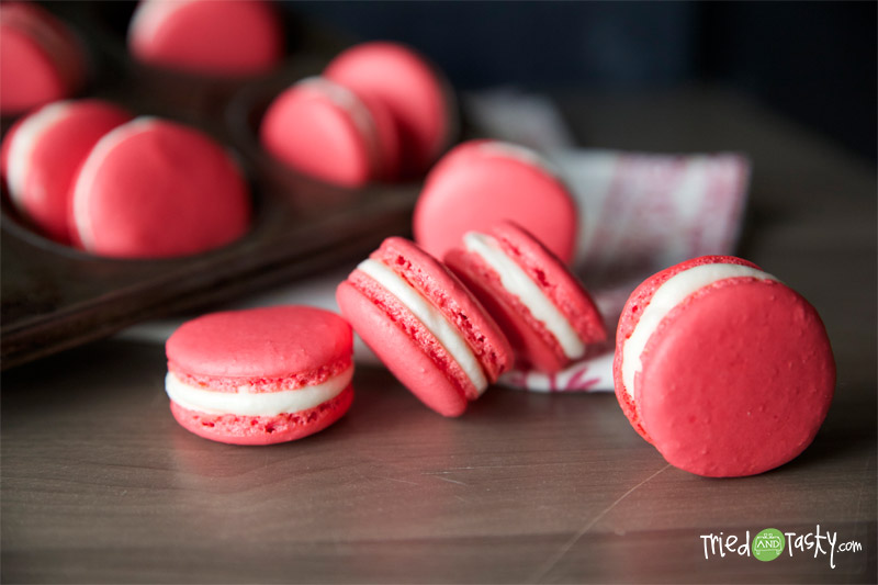 Holiday French Macaroons with Peppermint Buttercream Frosting // These Peppermint French Macarons are fun and festive! | Tried and Tasty