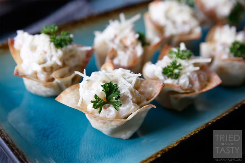 Mini Shrimp & Artichoke Appetizer Cups // Perfect for your game day menu, the perfect bite-zied appetizer great at any party! #appetizer #gameday #snack // Tried and Tasty