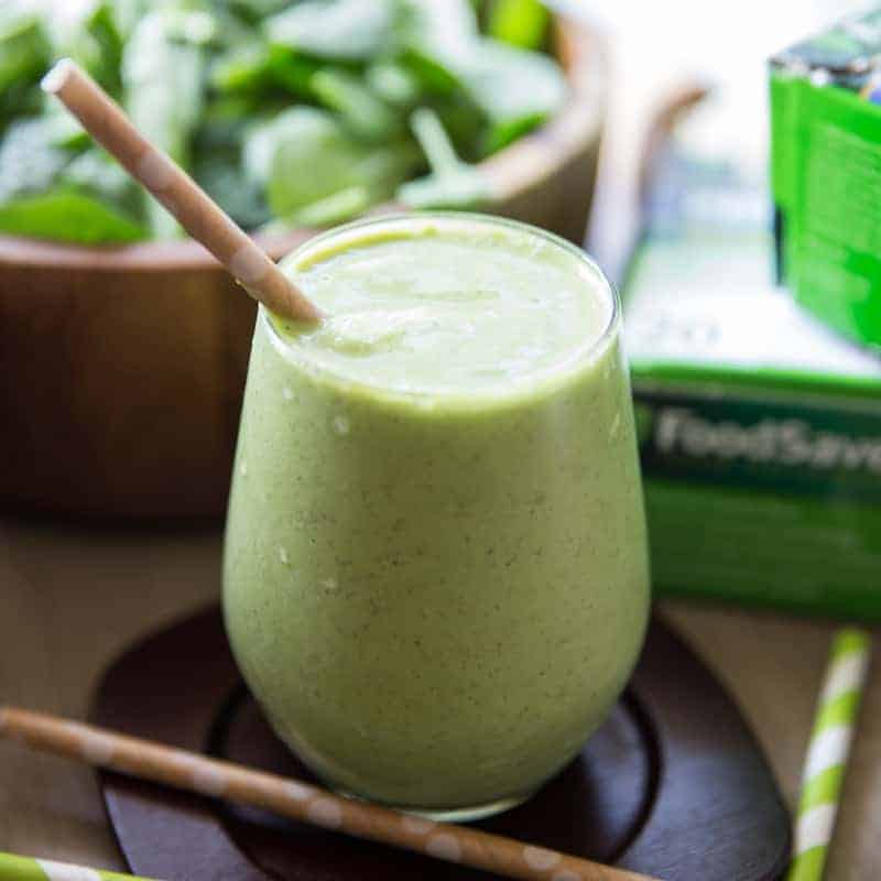 https://triedandtasty.com/wp-content/uploads/2015/10/pineapple-coconut-green-smoothie-square.jpg