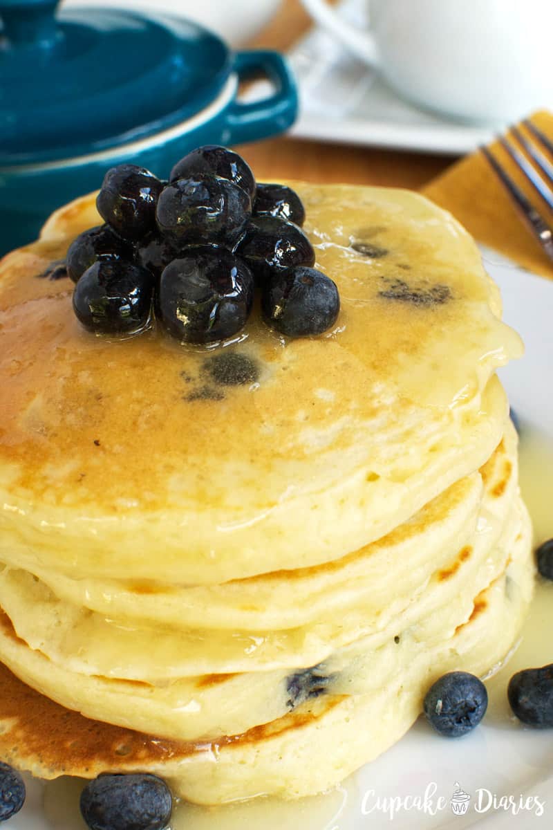 Blueberry Pancakes with Warm Buttermilk Syrup // Cupcake Diaries
