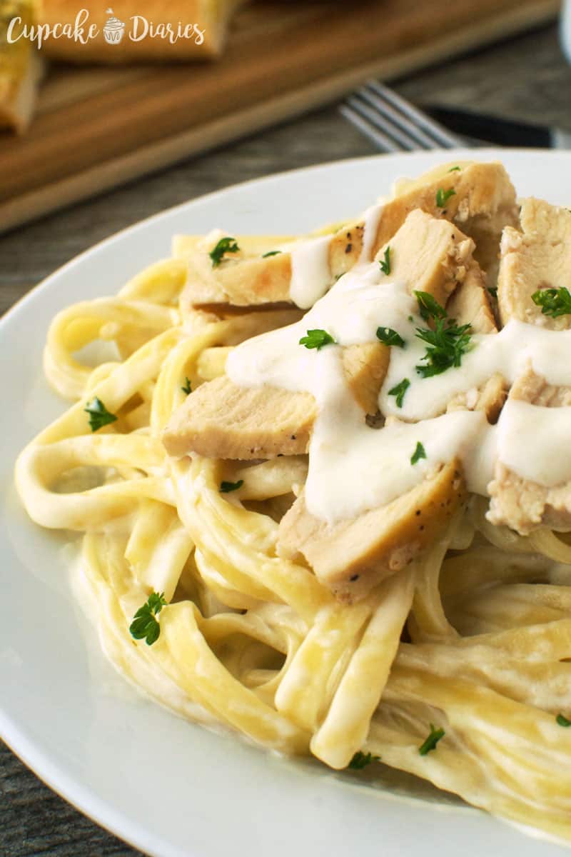 Copycat Olive Garden Chicken Alfredo