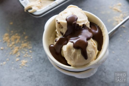 Vegan Peanut Butter Nice Cream with Peanut Butter Magic Shell // Have you heard of 'nice cream'? It's a non-dairy dessert made with bananas and this version is taken to the next level with peanut butter! Topped with the most delicious 'magic shell' it's a guilt free treat you can have every night! | Tried and Tasty